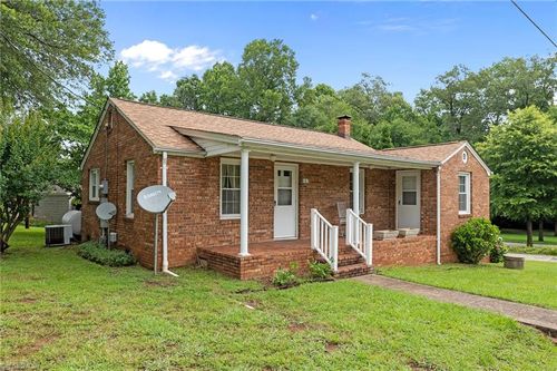 169 Will Rd, Mayodan, NC, 27027-8230 | Card Image