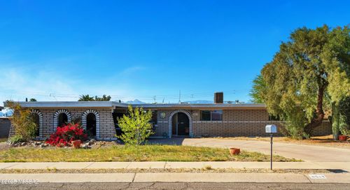 8513 E 20th Street, Tucson, AZ, 85710 | Card Image
