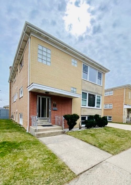 apt-1-8553 Foster Ave, Chicago, IL, 60656-0137 | Card Image