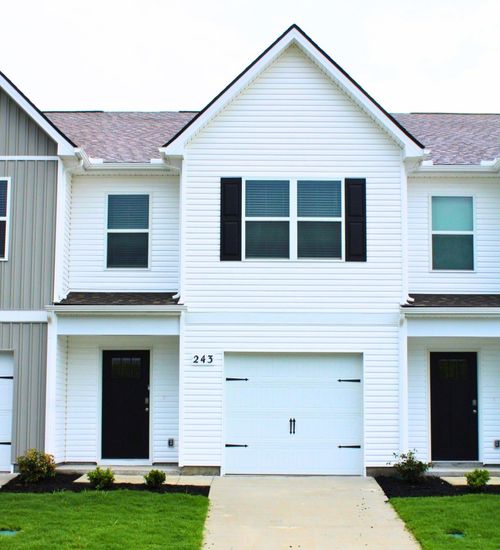243 Mackenzie Way, Lewisburg, TN, 37091-5011 | Card Image