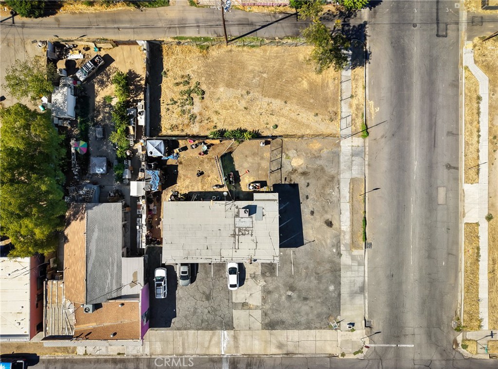Commercial Sale in Bakersfield 5