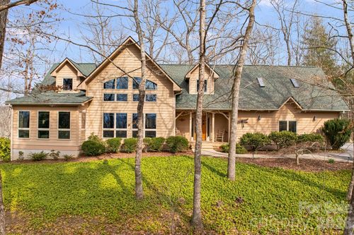 5584 Spring Rd, Hendersonville, NC, 28739-9400 | Card Image