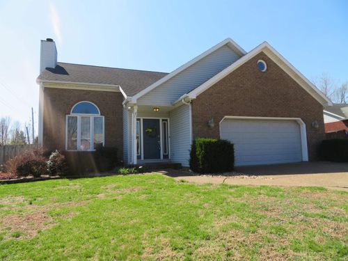 7511 Middlefield Dr, Newburgh, IN, 47630-3283 | Card Image