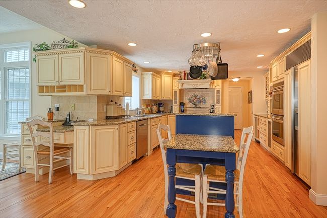391 Concord Rd, House other with 4 bedrooms, 4 bathrooms and 6 parking in Marlborough MA | Image 10
