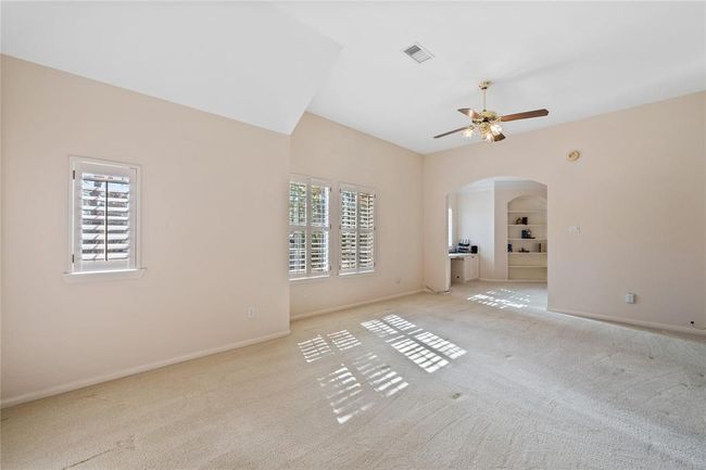 2510 Pebble Stream Ct, House other with 4 bedrooms, 4 bathrooms and 3 parking in Kingwood TX | Image 28