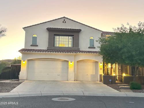 2405 E Charlotte Dr, Phoenix, AZ, 85024-5263 | Card Image