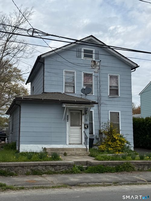 109 Edgewood Ave, Waterbury, CT, 06706-2209 | Card Image