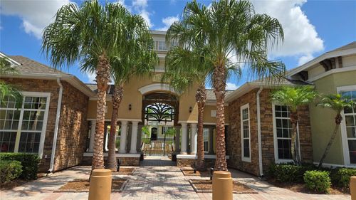 303-10021 Courtney Palms Blvd, TAMPA, FL, 33619-8521 | Card Image
