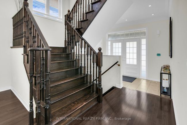 133 Hatton Garden Rd, House other with 4 bedrooms, 4 bathrooms and 4 parking in Woodbridge ON | Image 4