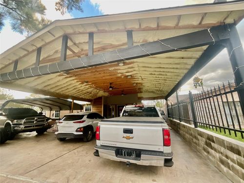 9213 Madera Rd, Houston, TX, 77078-2524 | Card Image