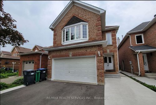 27 Letty Ave, Brampton, ON, L6Y4T3 | Card Image