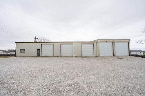 1898 S 6th Avenue, Ozark, MO, 65721 | Card Image