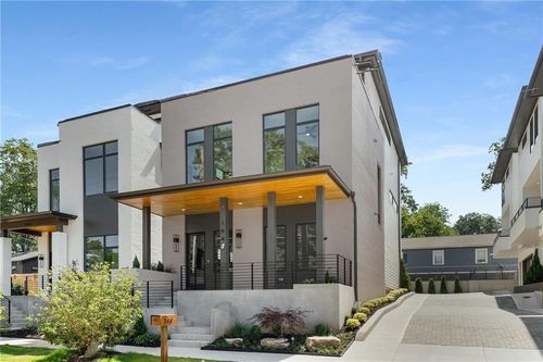 194 E Lake Ter Se, Atlanta, GA, 30317-2611 | Card Image