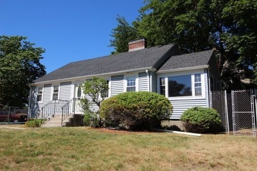 20 Orlando Ave, Arlington, MA, 02474-2923 | Card Image