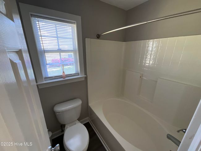 513 Keagan Way, House other with 3 bedrooms, 2 bathrooms and null parking in Grimesland NC | Image 9