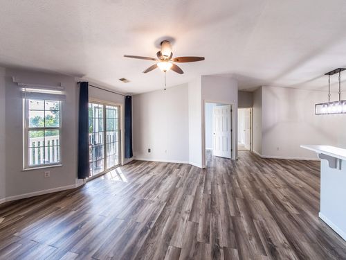 unit-636-144 Stable Gate Ln, Florence, KY, 41042-7163 | Card Image