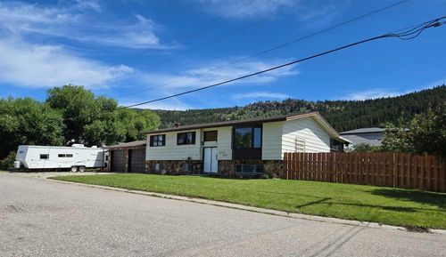 3002 225 St, Bellevue, AB, T0K0C0 | Card Image