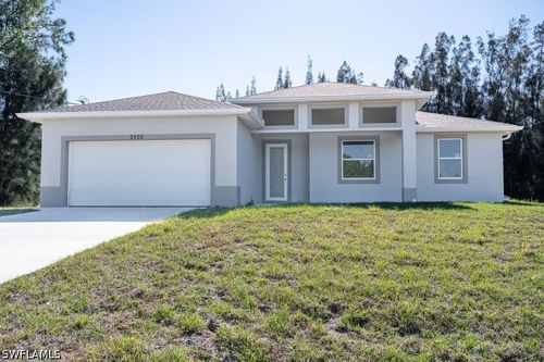 302 Stonybrook Ave, Lehigh Acres, FL, 33972 | Card Image