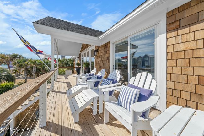 1016 Fort Fisher Blvd S, House other with 5 bedrooms, 4 bathrooms and 3 parking in Kure Beach NC | Image 17