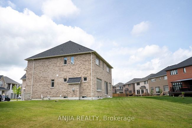 21 Joiner Cir, House other with 5 bedrooms, 5 bathrooms and 5 parking in Whitchurch Stouffville ON | Image 5