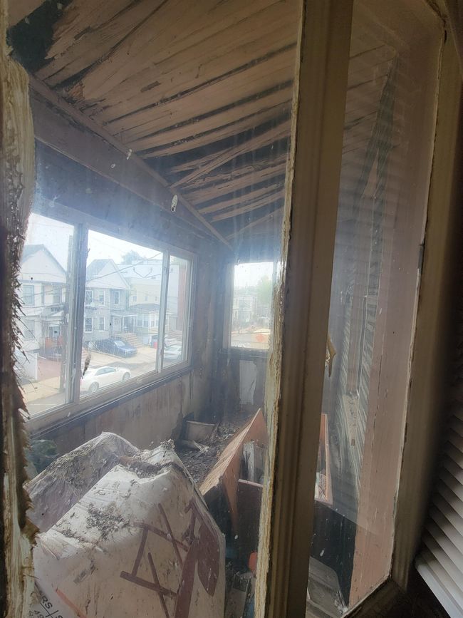 25 Dwight St, Home with 0 bedrooms, 2 bathrooms and null parking in Jersey City NJ | Image 14