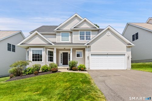 3-3 Tobins Ct, Danbury, CT, 06810-7086 | Card Image