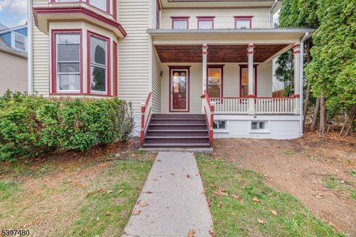 32 High St, Blairstown, NJ, 07825 | Card Image