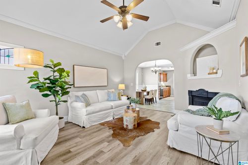 293 Rossburg Dr, CALERA, AL, 35040-5035 | Card Image