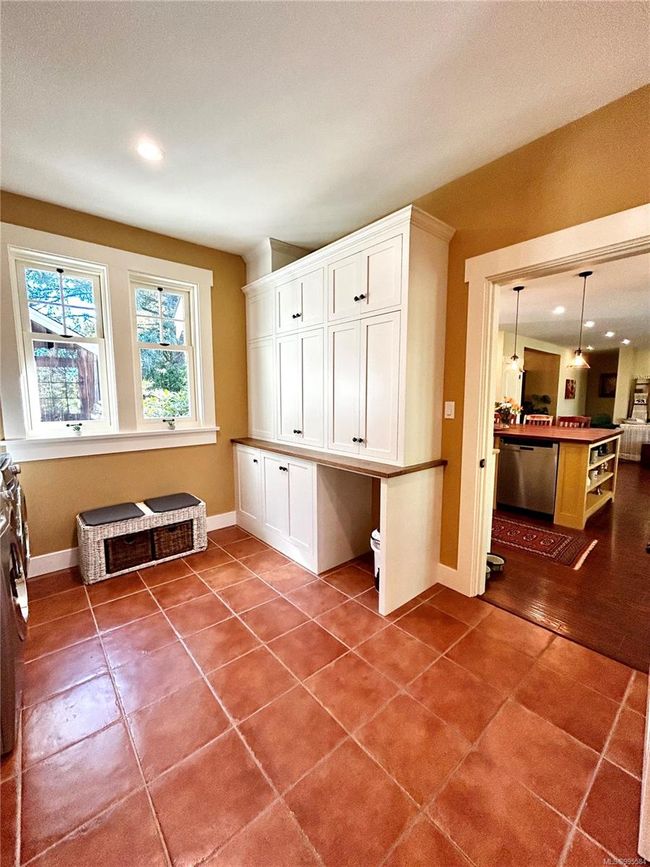 6140 Lakes Rd, House other with 5 bedrooms, 5 bathrooms and 4 parking in Duncan BC | Image 31