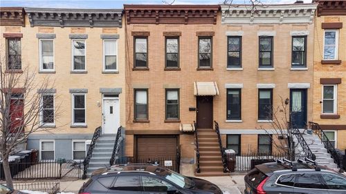 211 29th St, Brooklyn, NY, 11232-1703 | Card Image