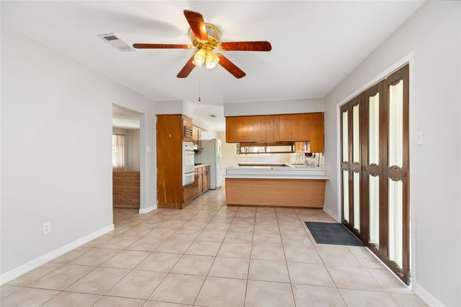 29518 W Hawthorne Dr, House other with 0 bedrooms, 2 bathrooms and null parking in Spring TX | Image 9