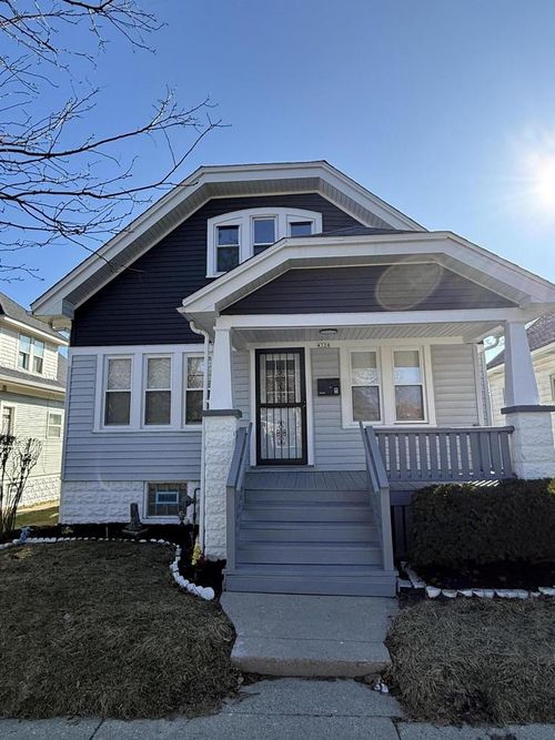 4324 N 14th Street, Milwaukee, WI, 53209 | Card Image