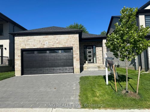 18-7966 Fallon Dr, Granton, ON, N0M1V0 | Card Image