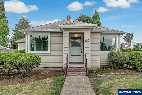 420 E Santiam St, Stayton, OR, 97383-1866 | Card Image