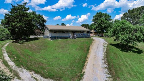 210 Dwayne Rd, Parrottsville, TN, 37843-2248 | Card Image