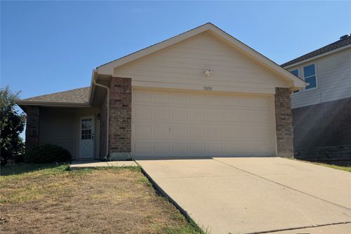 5108 Waterford Drive, Fort Worth, TX, 76179 | Card Image