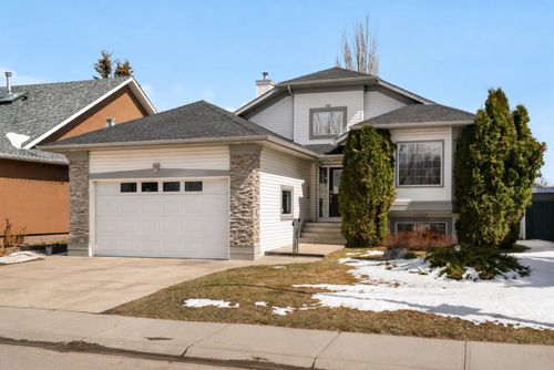 15 Cambridge Glen Dr, Strathmore, AB, T1P1N3 | Card Image