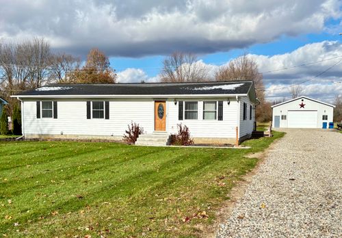 944 Lukesport Rd, Quincy, MI, 49082-9512 | Card Image