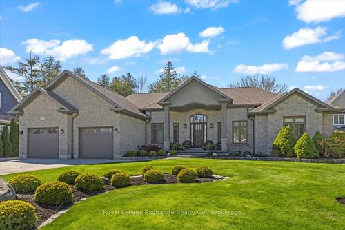 195 Birchwood Ave, Tiverton, ON, N0G2T0 | Card Image
