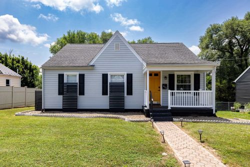 406 Rockingham St E, ELKTON, VA, 22827 | Card Image