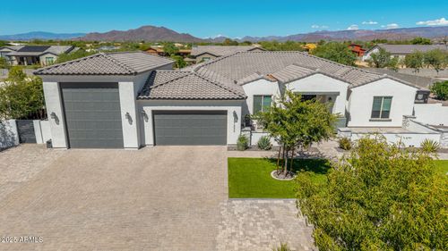 37233 N 11th Ave, Phoenix, AZ, 85086-7801 | Card Image