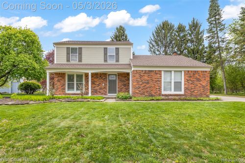 35963 Fair Oaks Court Court, Farmington Hills, MI, 48331 | Card Image
