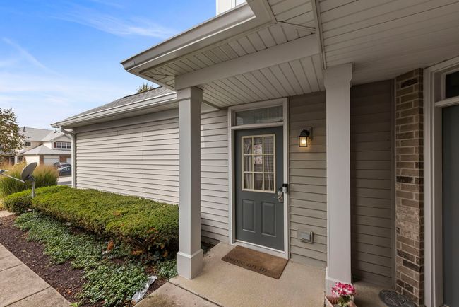 24101 Pear Tree Cir, Condo with 2 bedrooms, 2 bathrooms and 1 parking in Plainfield IL | Image 18