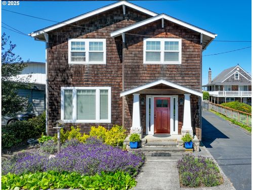 1164 Beach Dr, Seaside, OR, 97138-5406 | Card Image