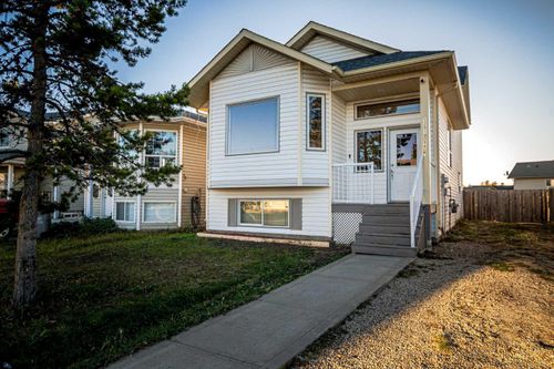 12910 94 St, Grande Prairie, AB, T8X1R2 | Card Image