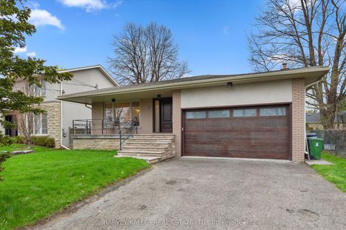 40 Bryant St, North York, ON, M3H5A1 | Card Image