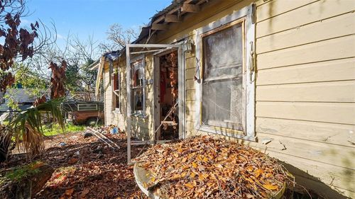 3922 Ne 16th Court, OCALA, FL, 34479 | Card Image