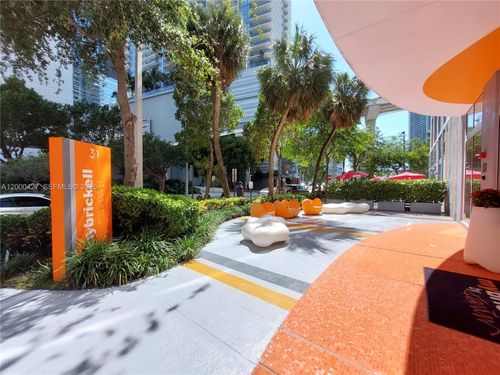 apt-403-31 Se 6th St, Miami, FL, 33131-3099 | Card Image