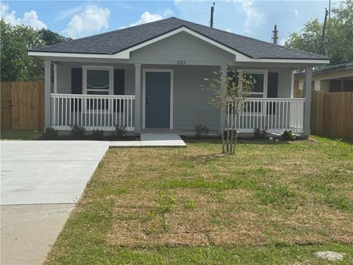 3214 Buddy Lawrence Dr, Corpus Christi, TX, 78408-3103 | Card Image