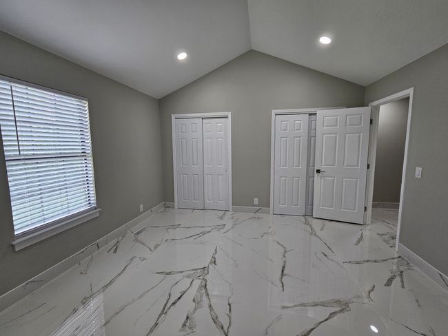 411 Thomas Jefferson Cir, Condo with 2 bedrooms, 2 bathrooms and 2 parking in Madison TN | Image 6